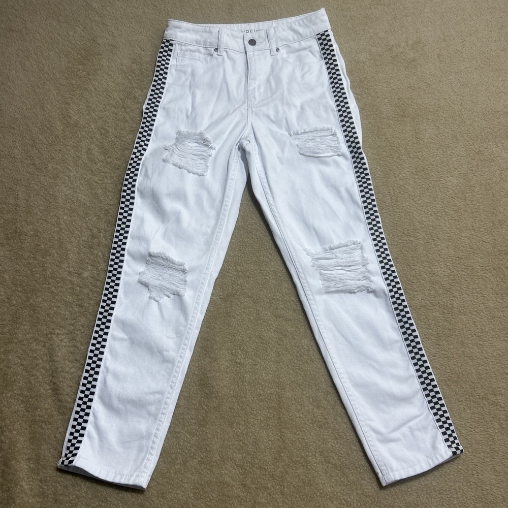 Empyre Eileen Mom Jean Womens Size 1‎ White Streetwear Checkered Flag Rip Knee